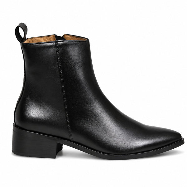 Taj Handcrafted Monarch Chelsea Black
