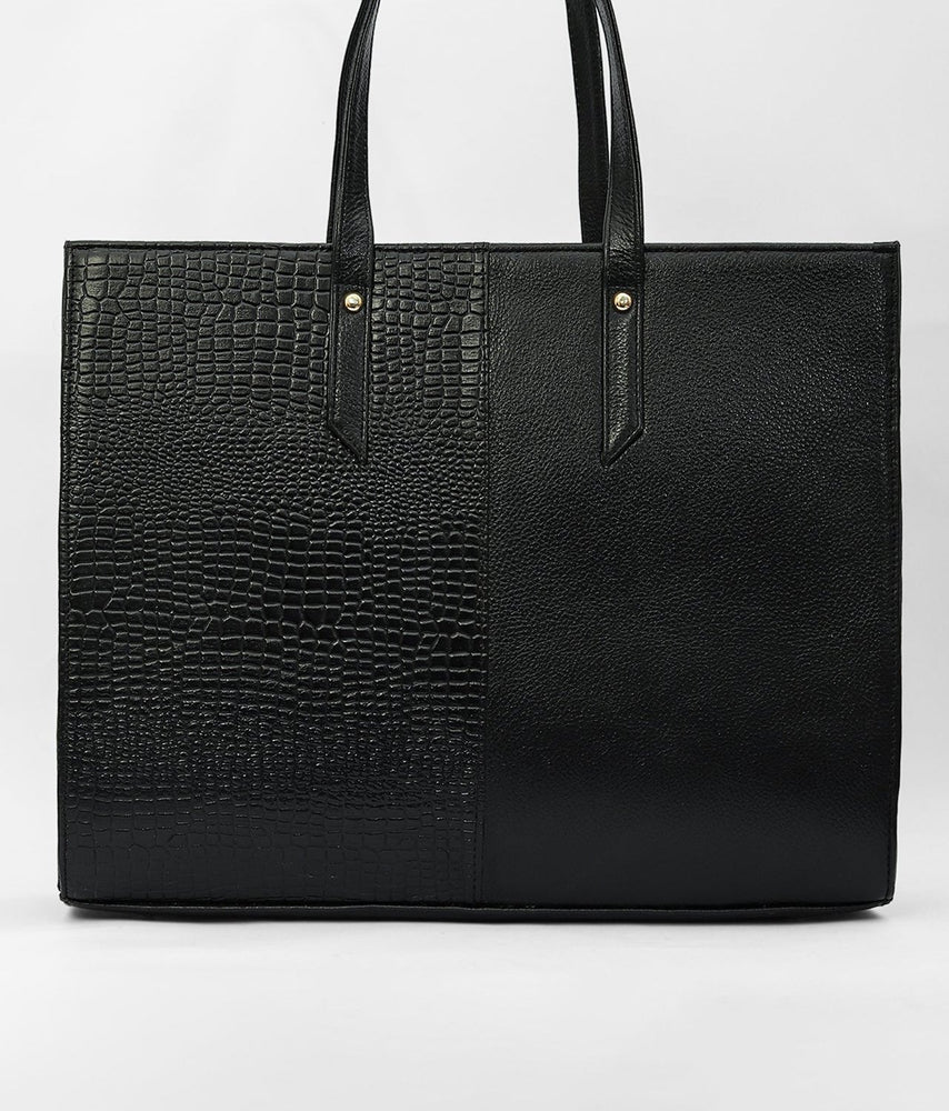 Taj Signature Luxelle Leather Ladies Handbag